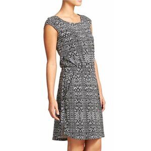 Athleta Redondo Dress | Tribal Ikat Print | Black / White | Size XS